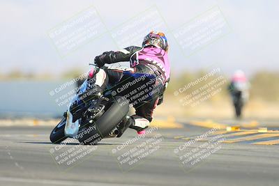 media/Jan-10-2025-CVMA Friday Practice (Fri) [[489e0da257]]/Group 4 and Trackday/Session 4 (Turn 16)/